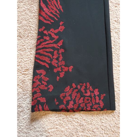 St. John Evening Black Red Metallic Embellished Leg Flare Dress Pants, Size 4 - Picture 6 of 12